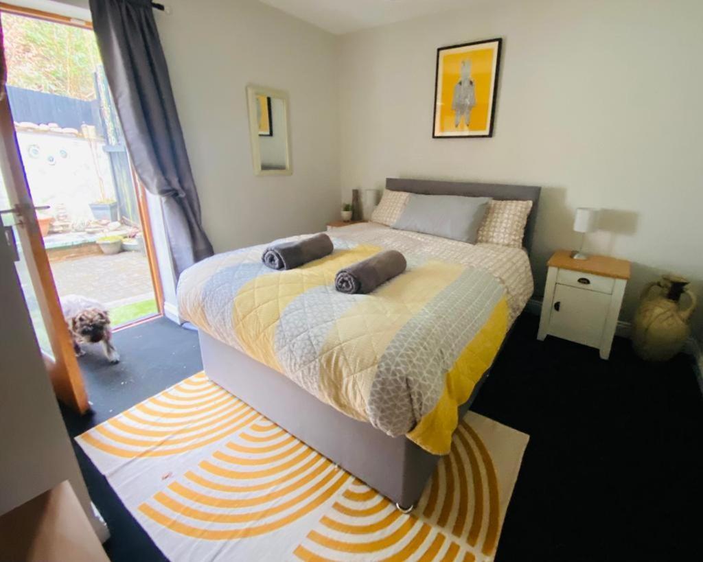 Eakie House Apartments - คินลอคคลีเวน ภายนอก รูปภาพ