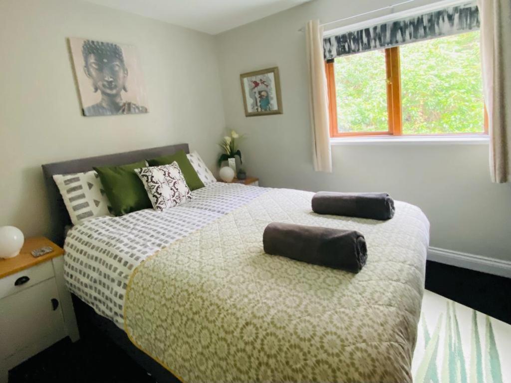Eakie House Apartments - คินลอคคลีเวน ภายนอก รูปภาพ